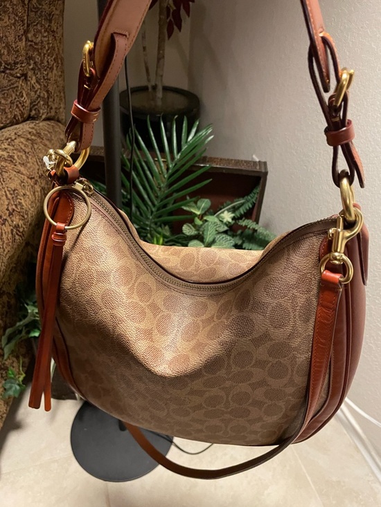Coach Handbags - Coach Sutton Signature Tan and Brown Shoulder hobo Bag used Pristine Condition